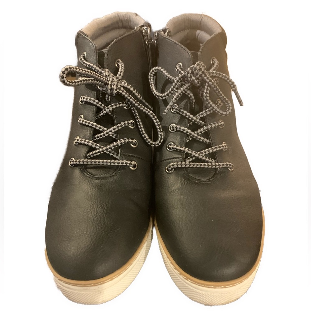 Dr. Scholl’s Black Zip Up Ankle Boots w/ Lace Decor - Size: 10M